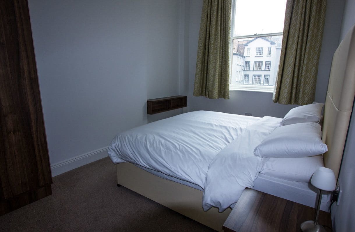 The Castle Collection 14 Cook Street Apartment *